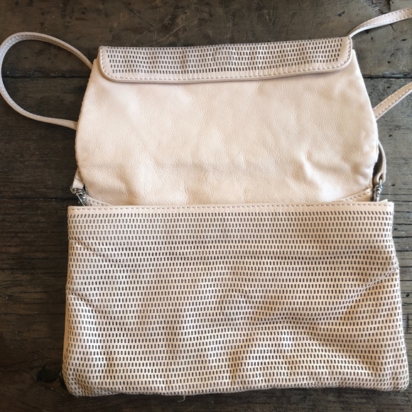 McQ Alexander McQueen Pink Perforated Leather Bag - Picture 4 of 8